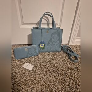 Loungefly Disney alice in wonderland deboss purse